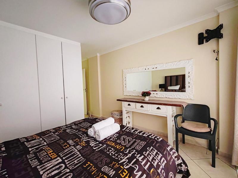 To Let 2 Bedroom Property for Rent in Bloubergstrand Western Cape